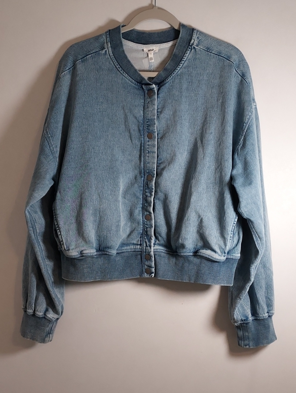 Arie Denim Snap Down Jacket ( LARGE)